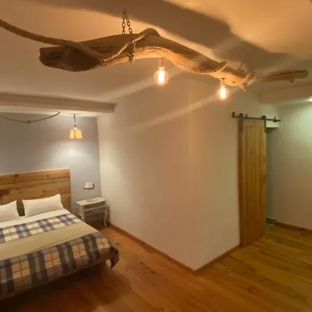 Mirador Grullas Montmesa