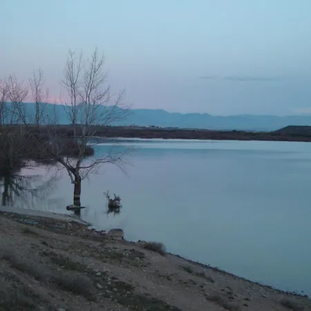 Отель Mirador Grullas Монтмеса