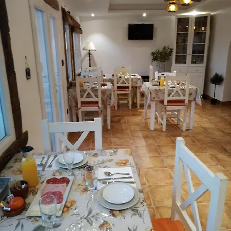 Mirador Grullas Монтмеса