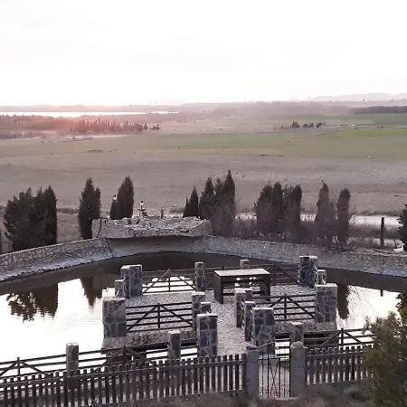 Mirador Grullas Hotel Montmesa