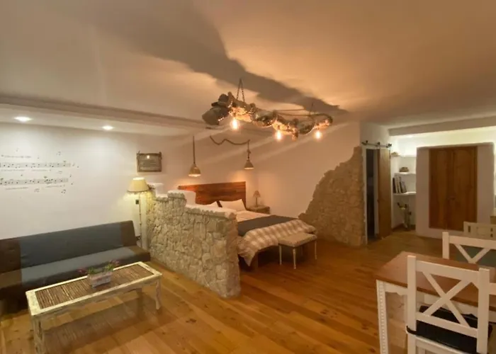 Mirador Grullas Hotell