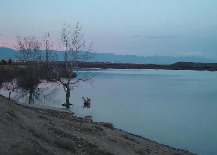 Hotell Mirador Grullas Montmesa